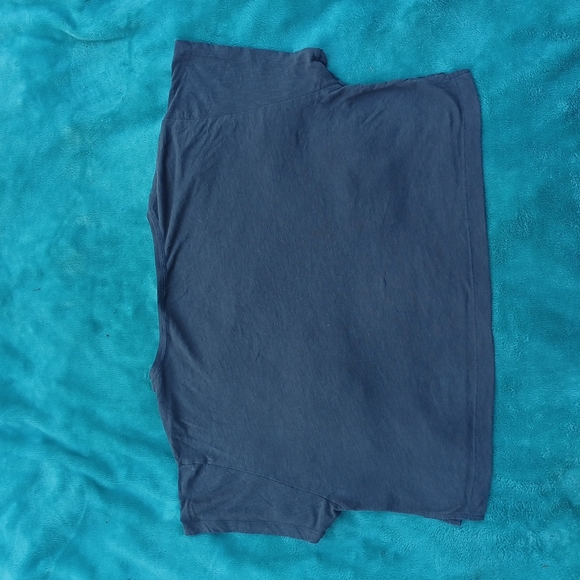 Pink Victoria's Secret women's crop top color gray size XS - Picture 5 of 5